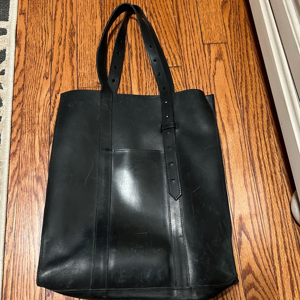 Able black tote